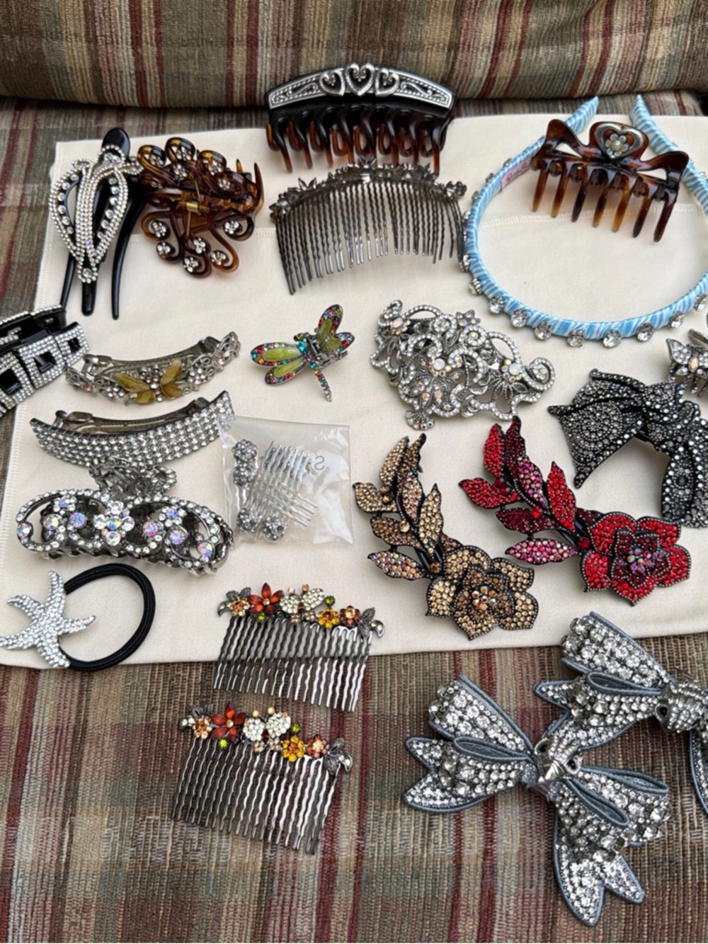 Assorted Women's Hair Accessories Set - Silver, Red, Gold, Blue, Brown